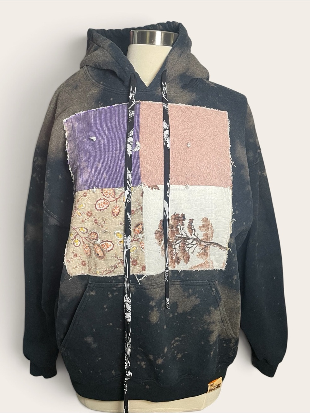 Upcycled Tye Dye Patchwork Hoodie Sweatshirt - Large (read)